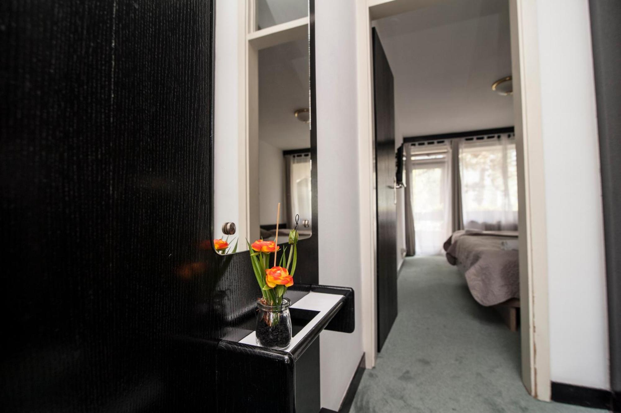 Hotel Faraon Celje Quarto foto